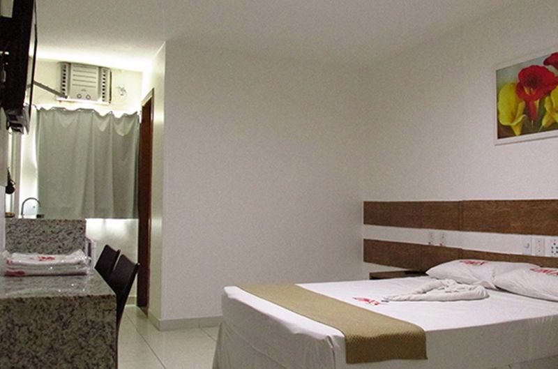 Onix Hotel Aeroporto ラウロ・ジ・フレイタス エクステリア 写真